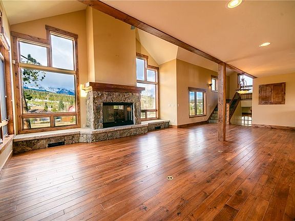 2nd image of 83 Sherwood Trl