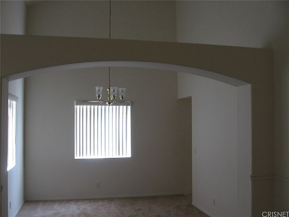 5th image of 1842 Mesa Dr