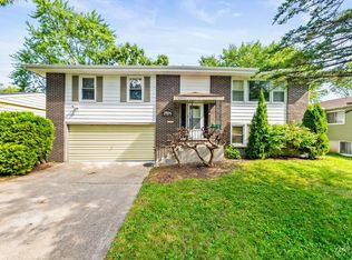 1914 Irving Pkwy, Waukegan, IL 60087