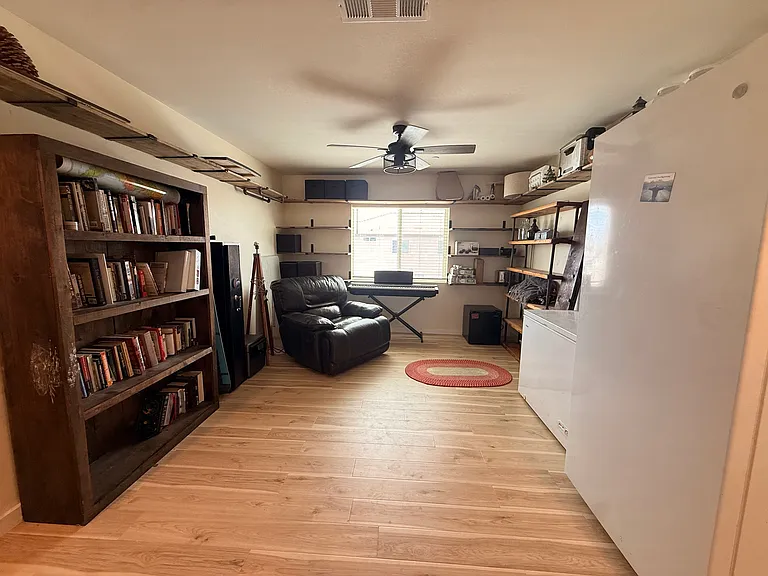 2825 La Calle Sabio Ave — Photo 13