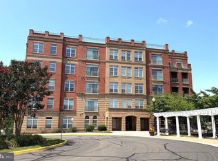 680 Watermans Dr, Woodbridge, VA 22191