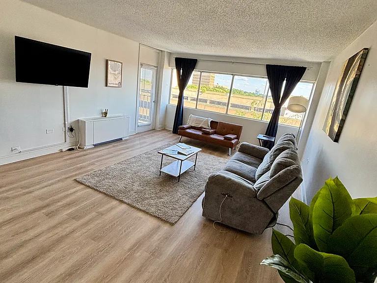 1520 Senate St #67 — Photo 16
