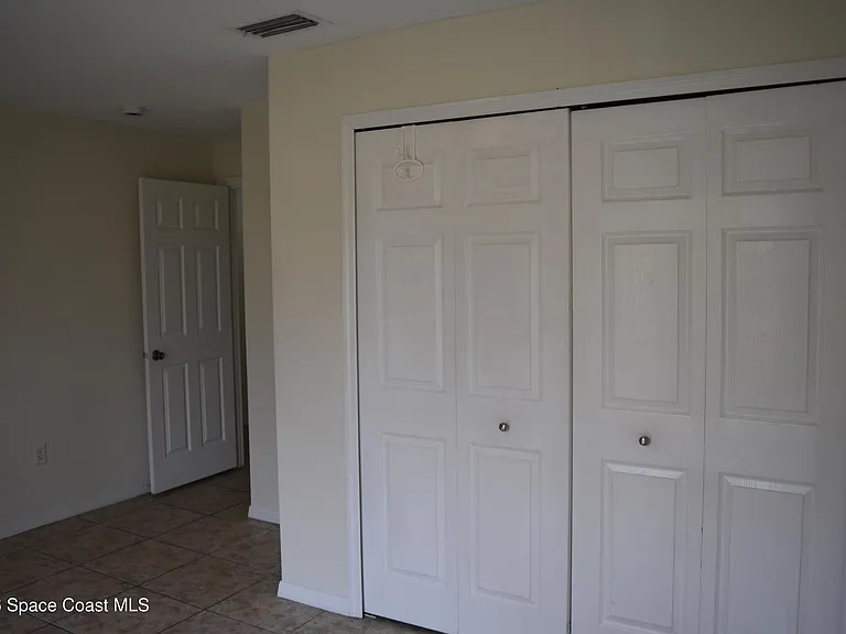 334 Bordeaux Ave NE — Photo 26