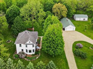 2282 Skaalen Rd, Stoughton, WI 53589
