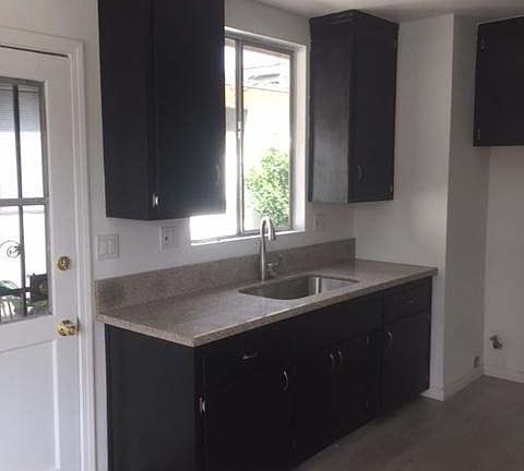 4th image of 21818 Grace Ave