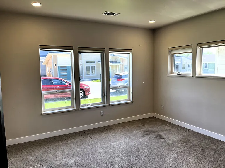3010 Nellie Way — Photo 13