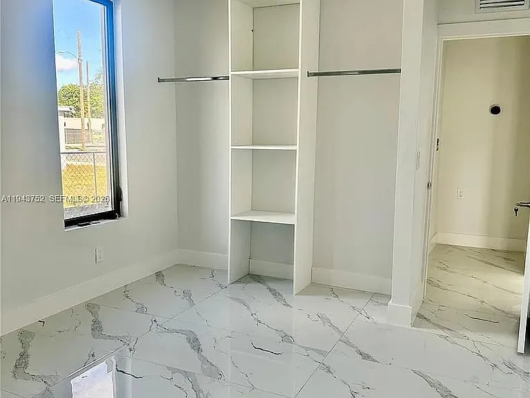 1220-1230 NW 5th Ct #2 — Photo 6