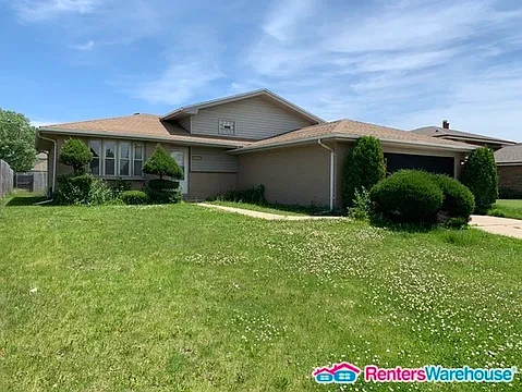 17219 Coventry Ln photo 1