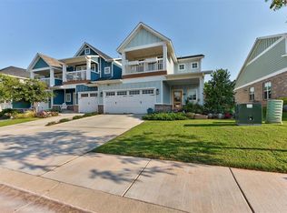 752 Harbor Town Dr, Edmond, OK 73034