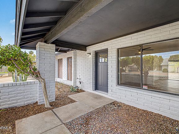 2nd image of 711 W STRAHAN Drive