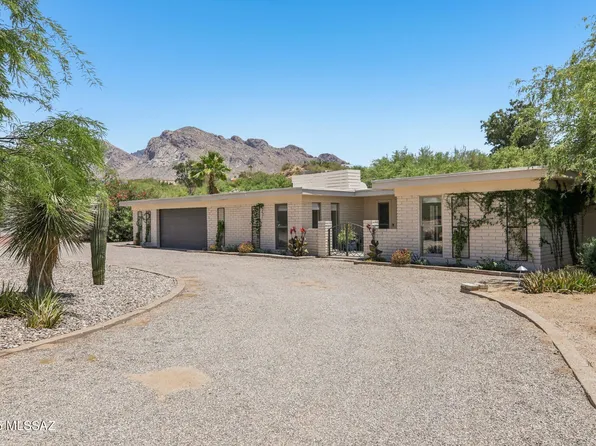 745 W Landoran Ln, Oro Valley, AZ 85737