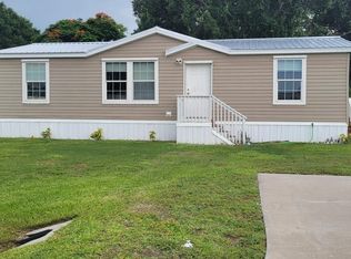 2011 SE 29th St, Okeechobee, FL 34974