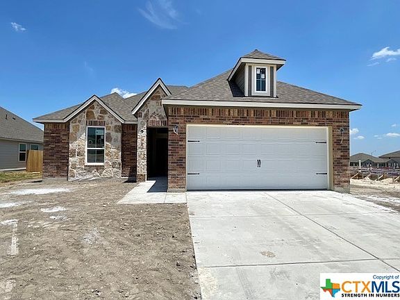 3rd image of 219 Great Hills Dr