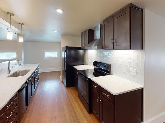 4th image of 100 E Clifton Ave #7