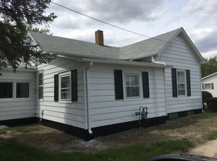 202 Victor St, Westville, IL 61883
