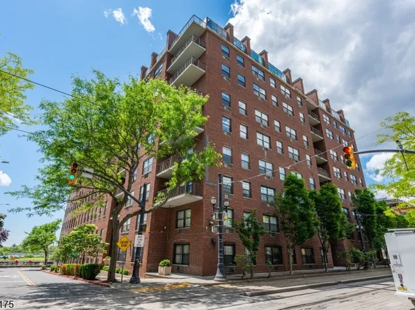 1 Greene St BLDG 1 #312, Jersey City, NJ 07302