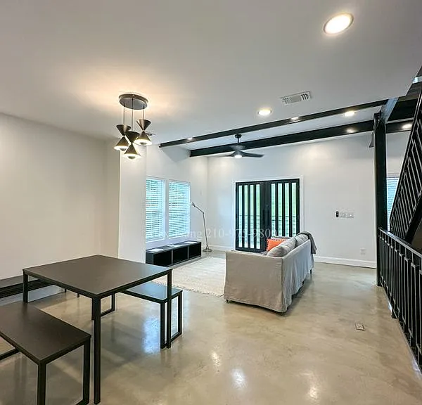 218 S Olive St #2101 — Photo 11