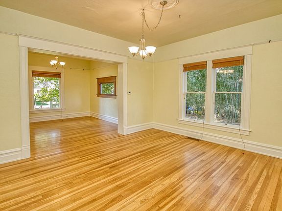 3rd image of 329 Juniper St