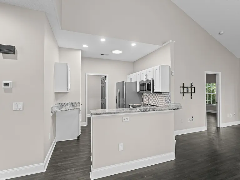 5026 Belleglen Ct #202 — Photo 17