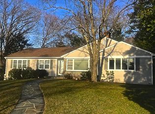 10 Twombly Dr, Summit, NJ 07901