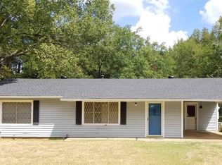 180 W 1st Ave, Rusk, TX 75785