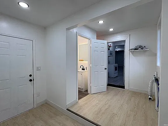 217 N F St — Photo 12