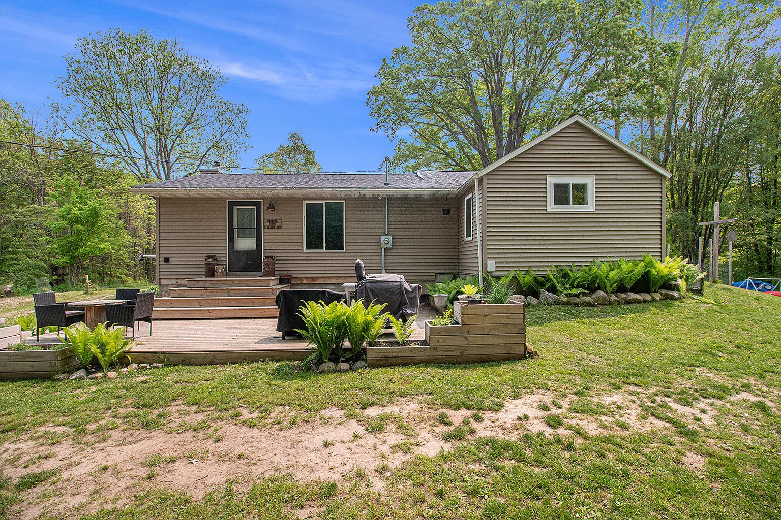 13734 S Elder Ave photo 1