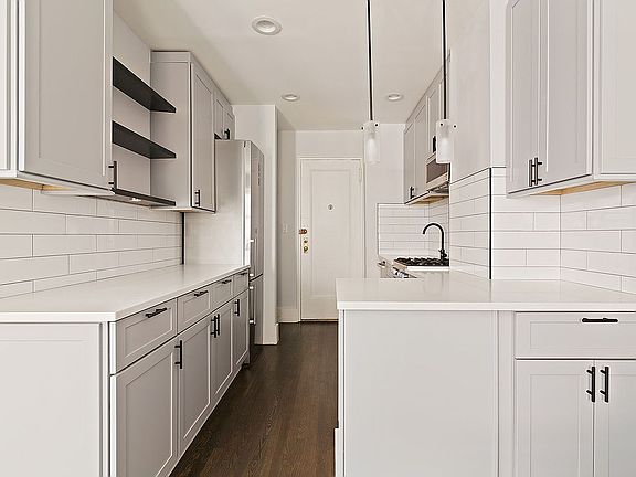 2nd image of 54 E 8th St #5R