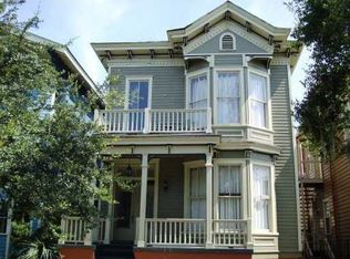 126 E Henry St, Savannah, GA 31401