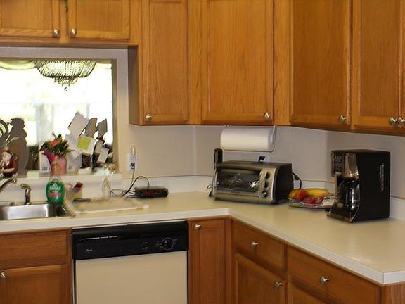 4th image of 6029 Lake Pointe Dr APT 201
