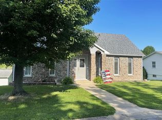 705 S Ridge Ave, Steeleville, IL 62288