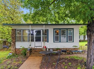 141 Wildflower Avenue, Rockaway Beach, MO 65740