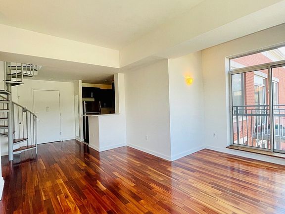 5th image of 454 Manhattan Ave #8CC