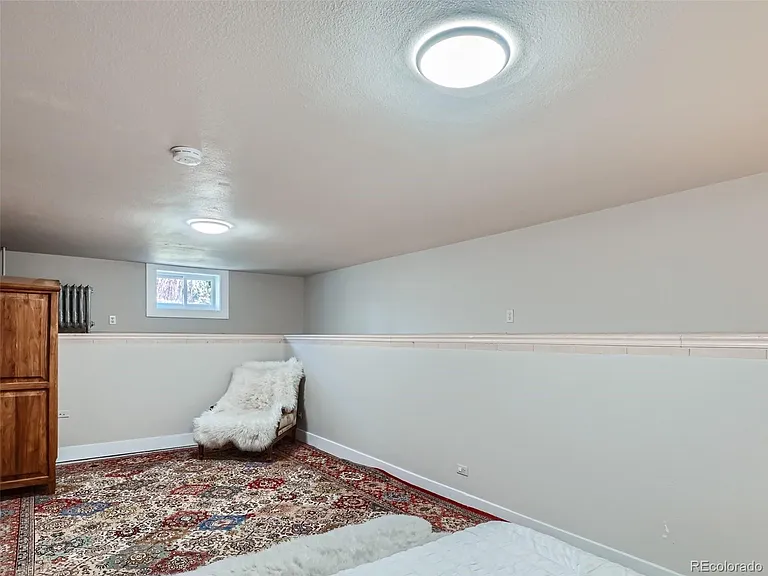 1133 E Virginia Ave #B — Photo 10