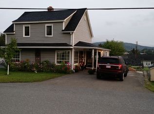 52 Pearl St, Fort Kent, ME 04743