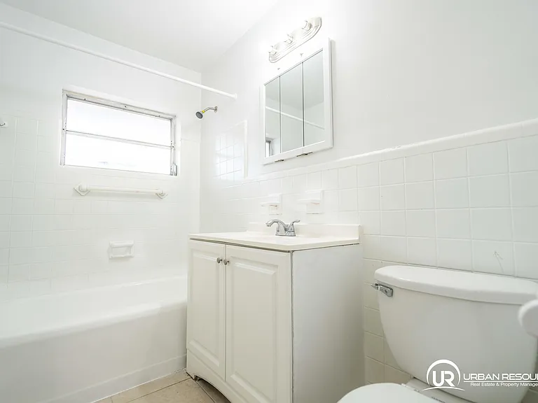 1812 NE 20th Ave #1 — Photo 15