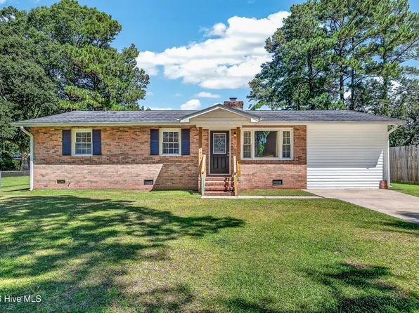 109 King Richard Court, Jacksonville, NC 28546