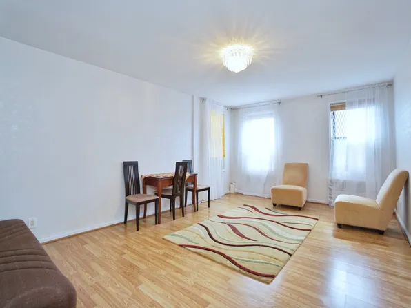 150 West End Avenue image 1 of 23