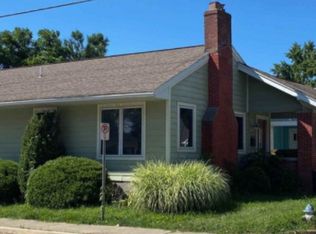 1424 S Walnut St, Bloomington, IN 47401