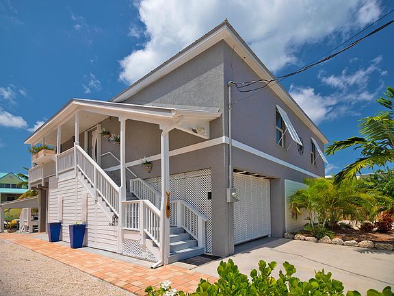upstairs to front door
