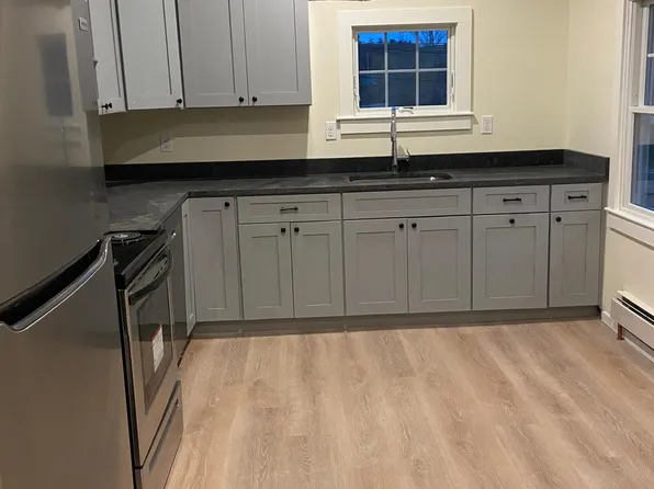 (undisclosed Address), Hampton, NH 03842