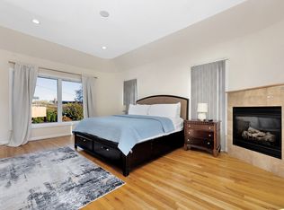 (Undisclosed Address), Long Beach, NY 11561
