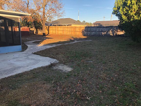 4th image of 5428 Roble Ave