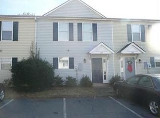 1067 Thorn Woode Ln, Stone Mountain, GA 30083
