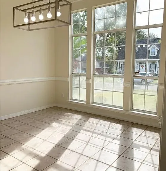 7610 Cumberland Ct — Photo 5
