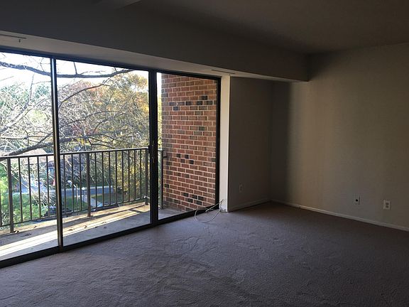 4th image of 7811 Dassett Ct APT T3