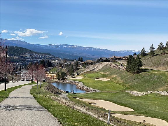 4th image of 1150 Black Mountain Dr #3