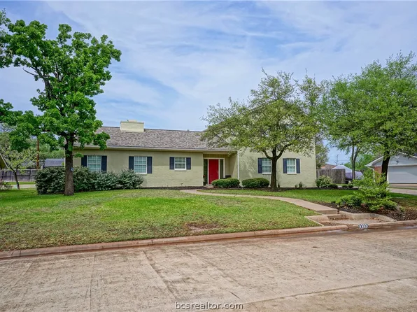 3505 Spring Ln, Bryan, TX 77802