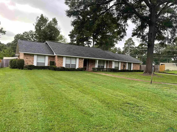 7 Cherrywood Cir, Longview, TX 75604