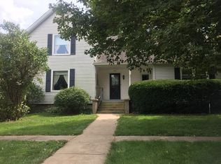 333 E Walnut St, Sheffield, IL 61361